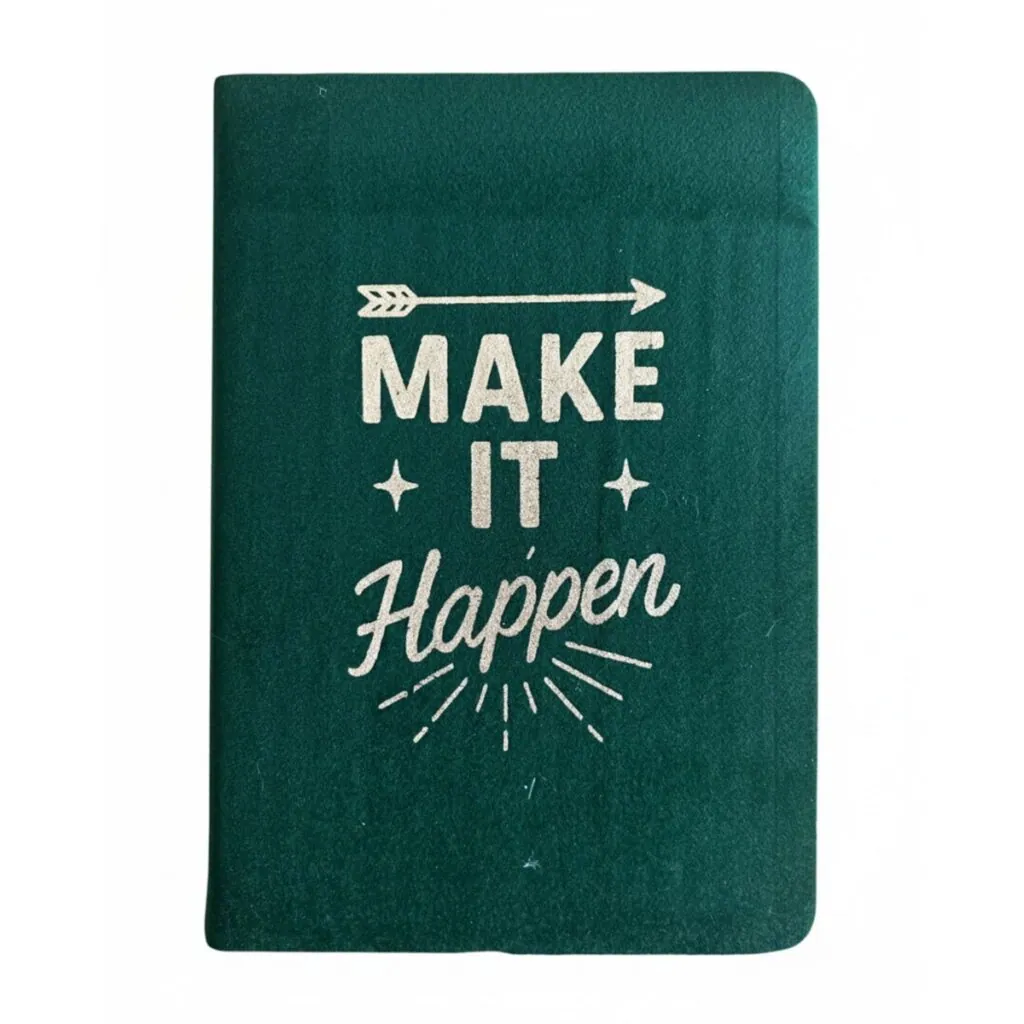 Aksamitny notes Make It Happen, 80 stron